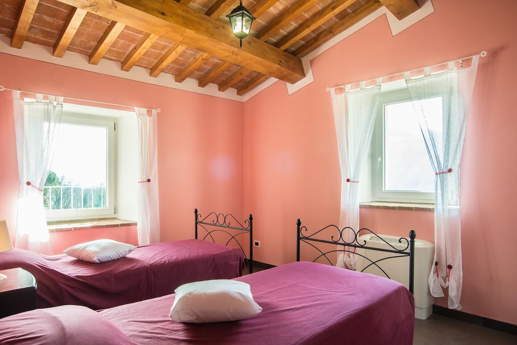 Agriturismo Il Frutteto Ghivizzano الغرفة الصورة